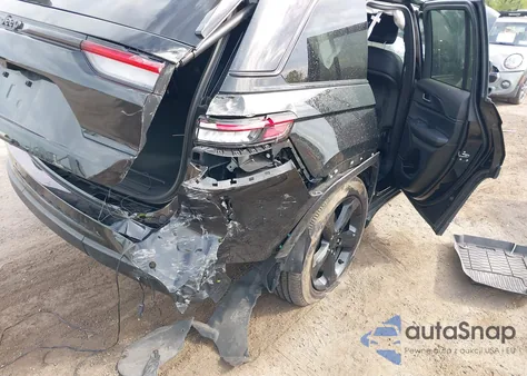 2024 Jeep Grand Cherokee Altitude X 4X4 z USA, uszkodzony, nr VIN 1C4RJHAG2RC263357